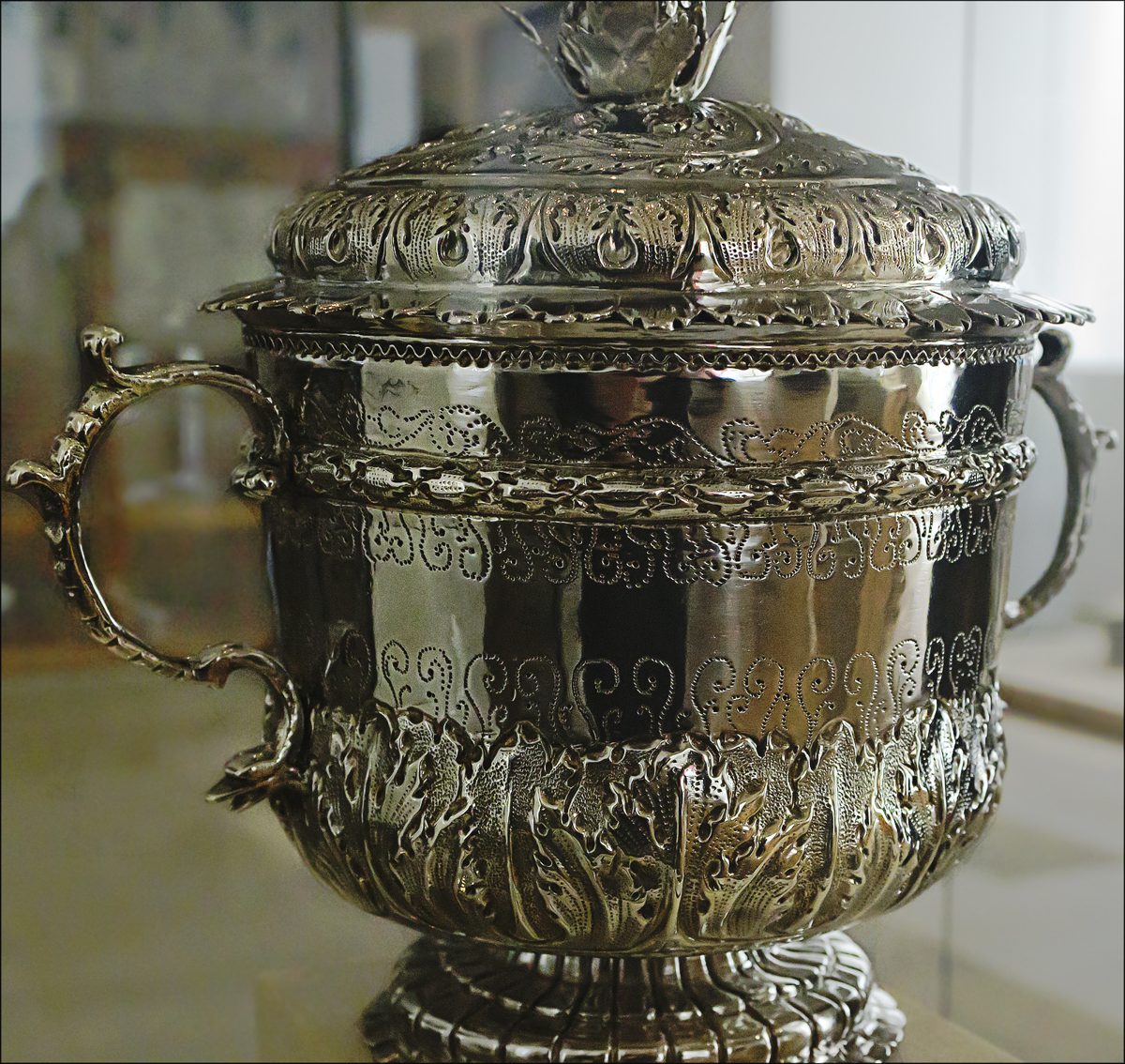 Ménagère en argent massif — Argenterie ancienne
