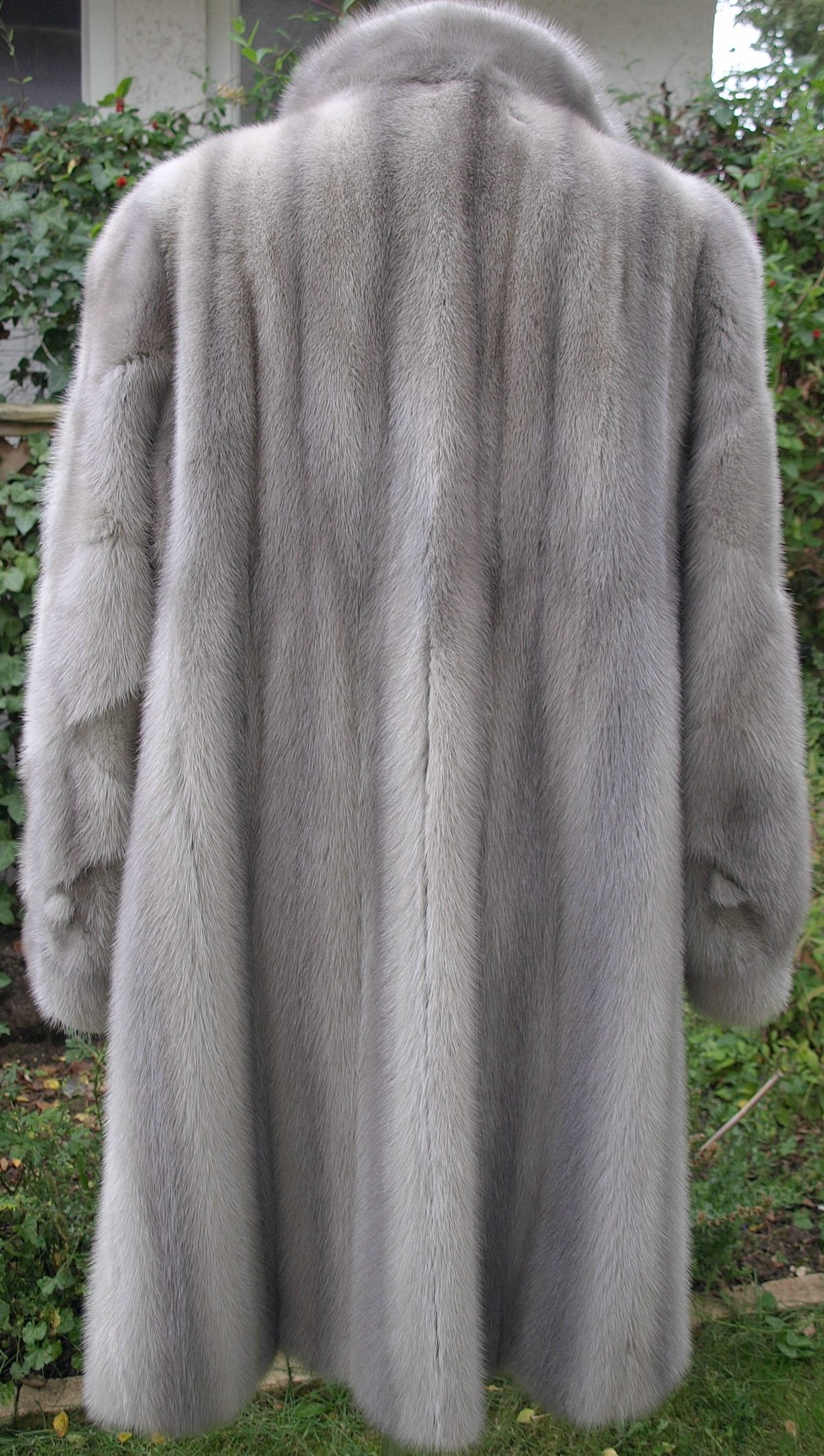Manteau de vison — Fourrure & Maroquinerie ancienne